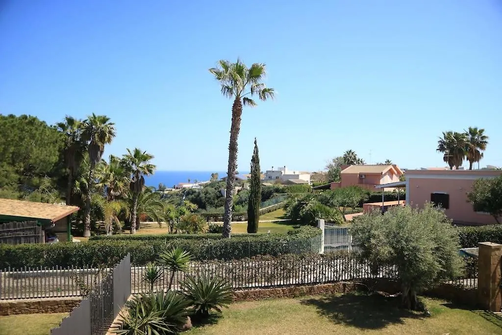 Villa Ossidiana Vicinissima Al Mare, Con Piscina Augusta